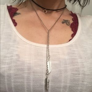 Long leaf pendant necklace (teardrop style)