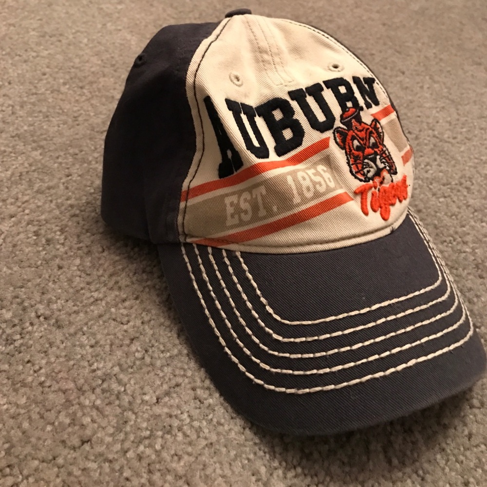 Auburn Hat