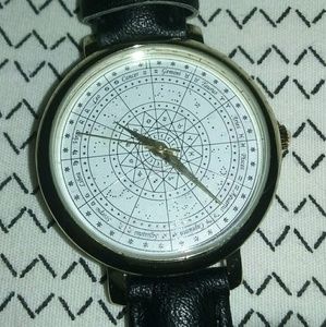UO Horoscope Design leather watch