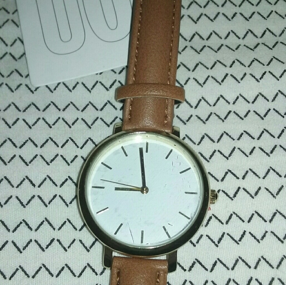 UO Classic Leather Watch