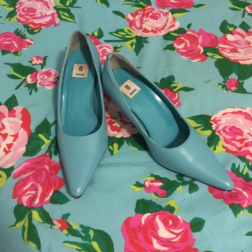 🔥🔥🔥"Barkers"  vintage kitten heals🔥🔥🔥