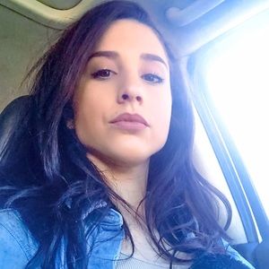 Meet your Posher, Taryn