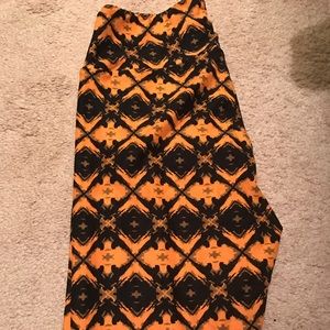 NWOT Os Yellow and Black Cross Leggings