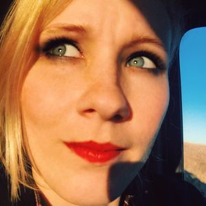 Meet your Posher, Kelly