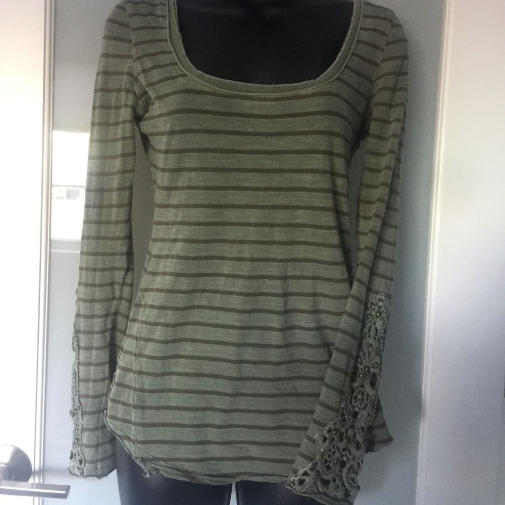 Free people olive green striped tee, size S