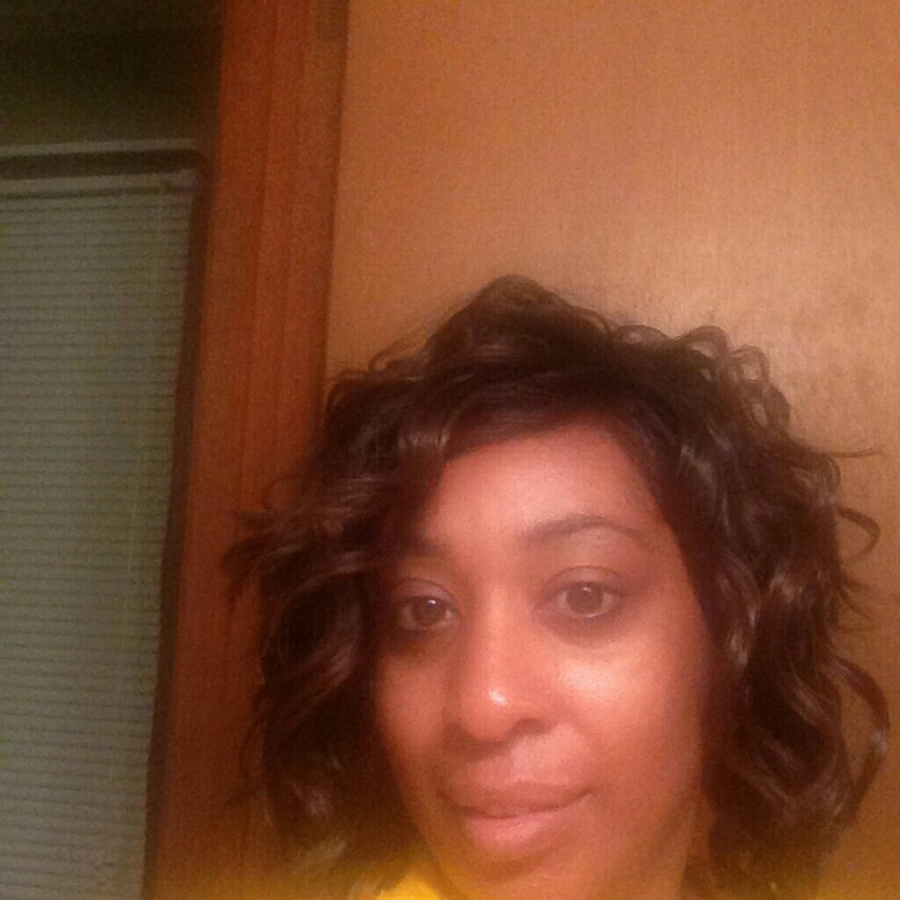 Meet your Posher, Eronfie