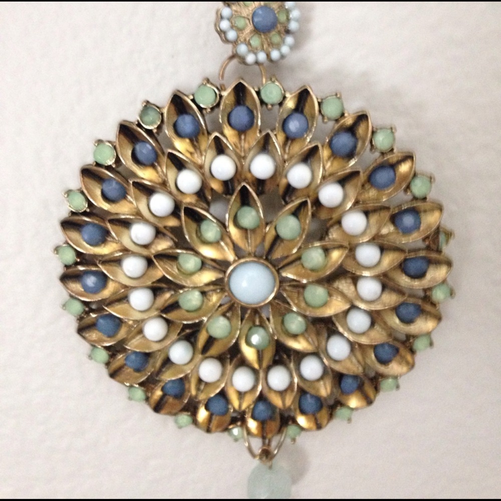 Chunky Medallion Necklace