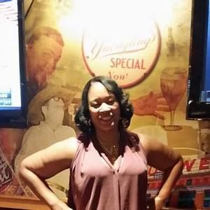 Meet your Posher, Sandra