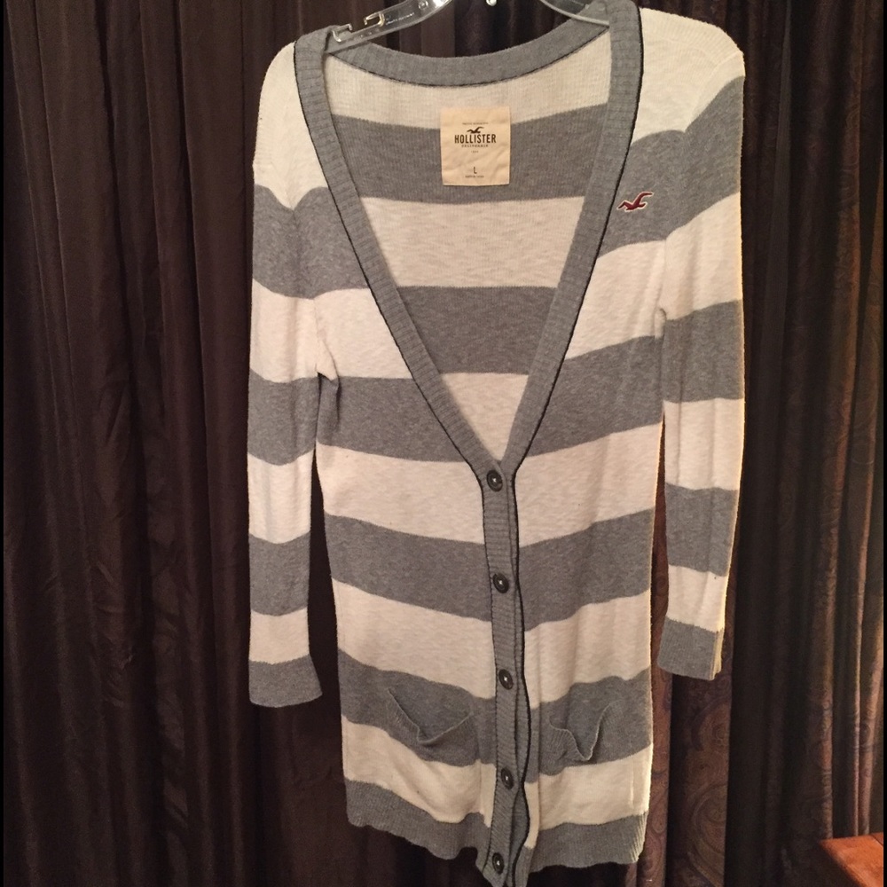 Hollister Cardigan! 💕