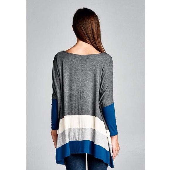 Color Block Tunic - Picture 3 of 4