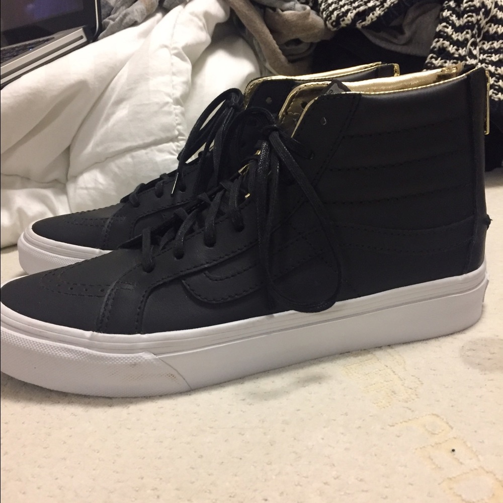 Unisex Vans leather high tops