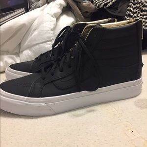 Unisex Vans leather high tops