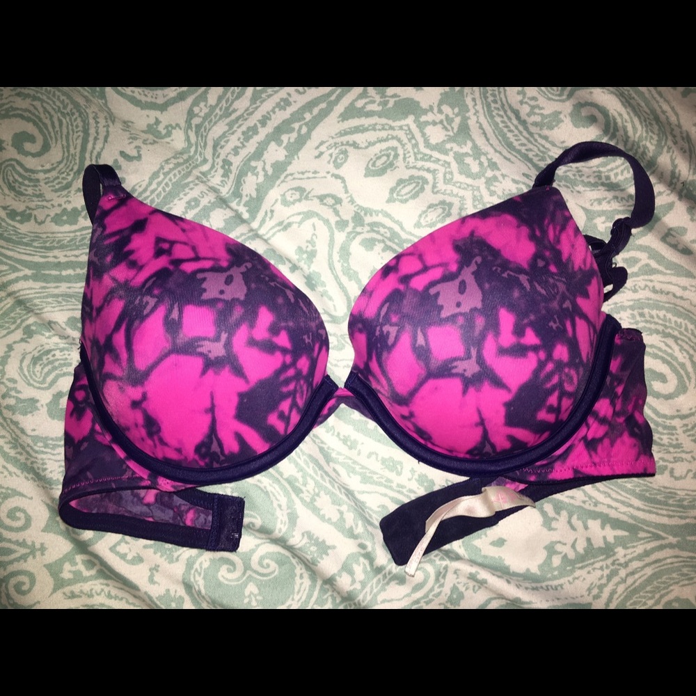 Victoria's Secret PINK Push-Up Bra Sz. 32C
