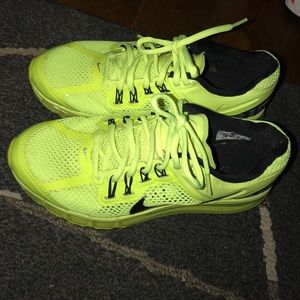 Nike Air Max - Neon