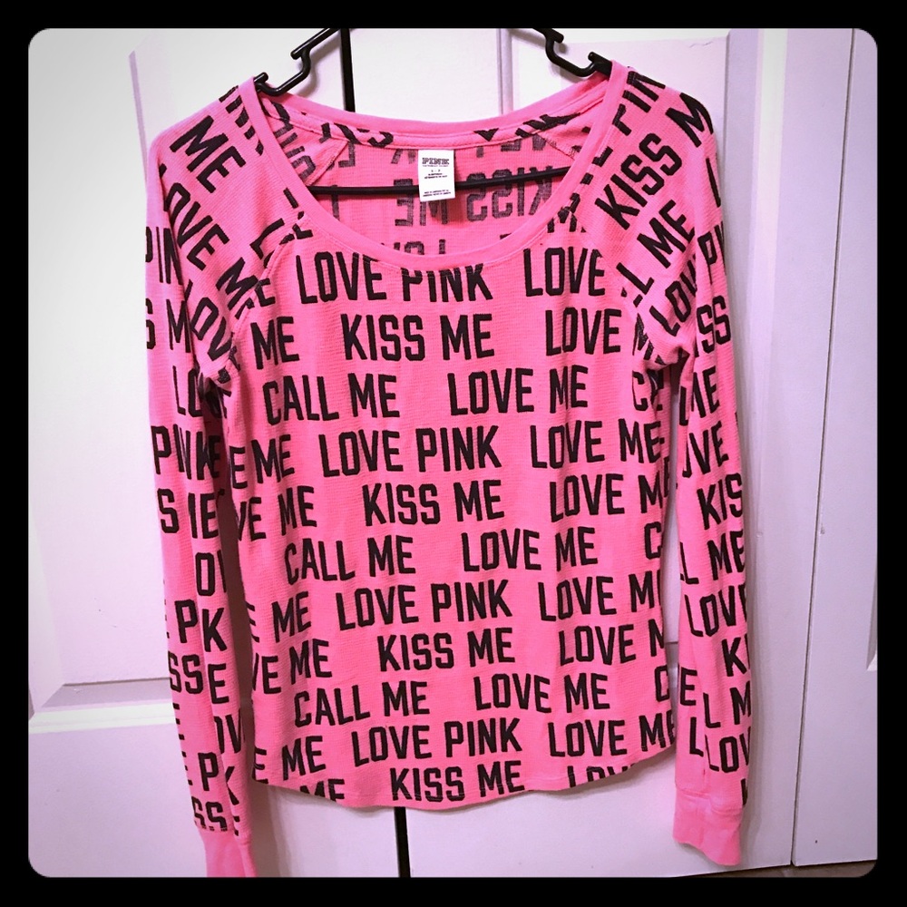 VS Pink Long sleeve shirt