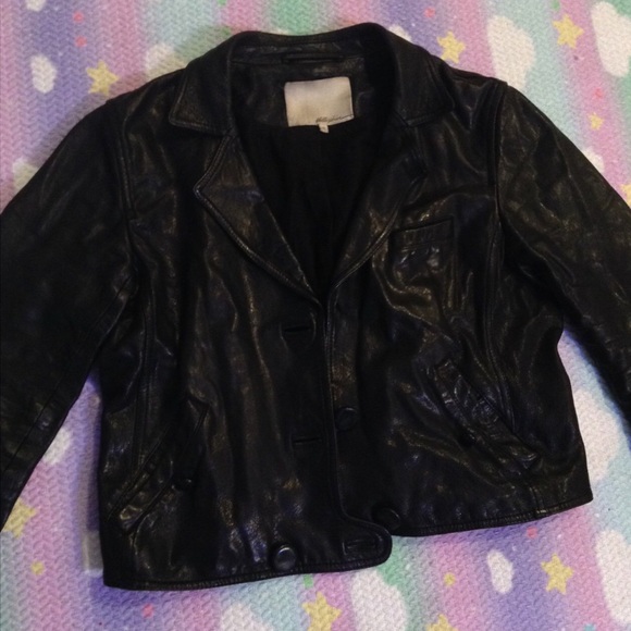 3.1 Phillip Lim Jackets & Blazers - 3.1 Phillip Lim cropped leather jacket SZ 10 3.1 Phillip Lim Jackets & Blazers - 3.1 Phillip Lim cropped leather jacket SZ 10