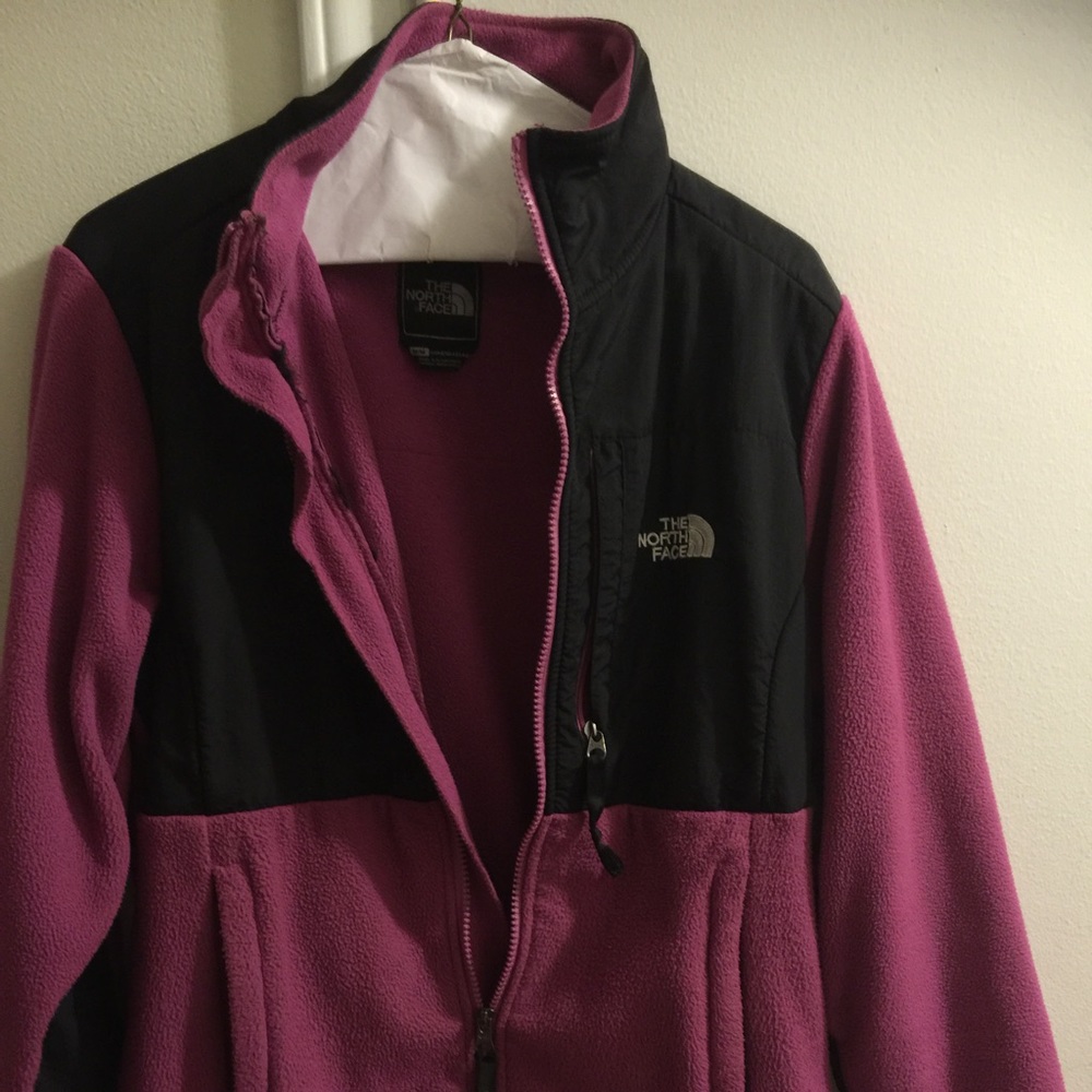 Medium Size North face fleece