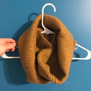 Knit tube scarf