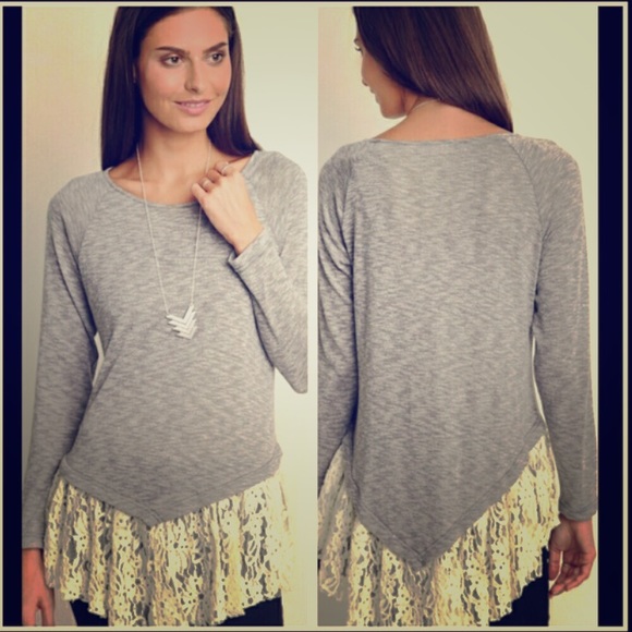 Umgee Tops - Grey & lace top