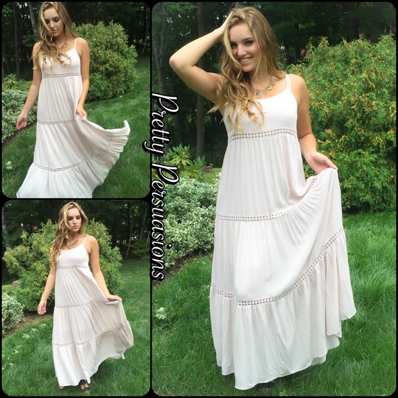 LAST ONE‼️NWT Creamy Boho Goddess Maxi Dress - Picture 4 of 7