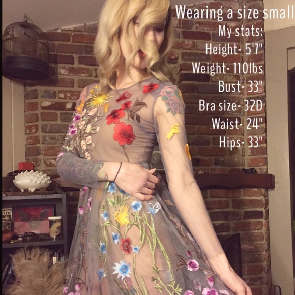 ⚡️LAST ONE⚡️embroidered maxi *damage discount* - Picture 6 of 8