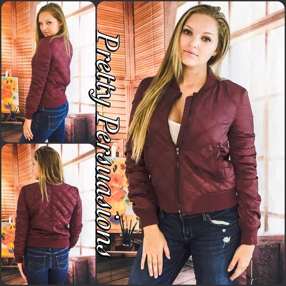 SALE🎉NWT Olive Green Quilted Bomber Jacket - Picture 6 of 8