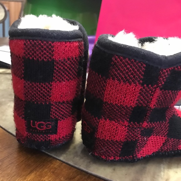 ugg boots size 0/1 ugg boots size 0/1