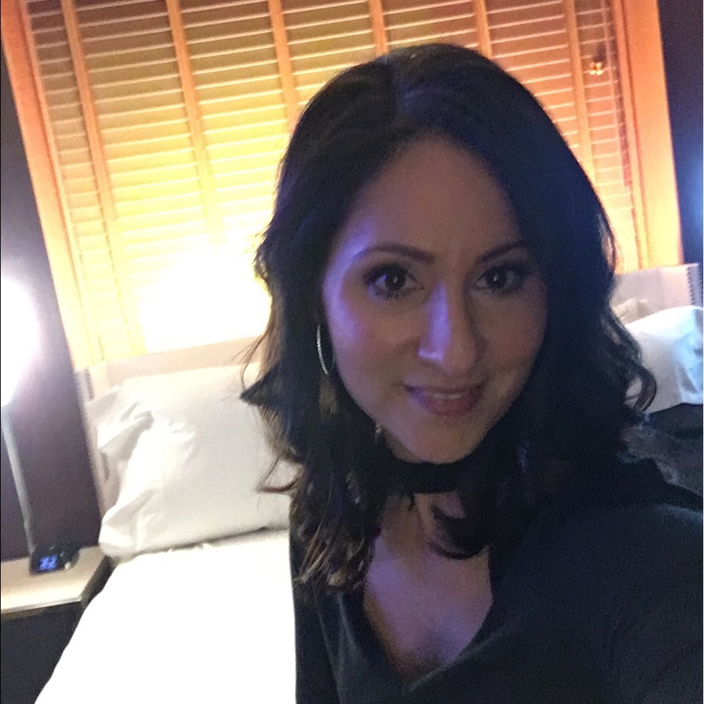 Meet your Posher, Gabrielle