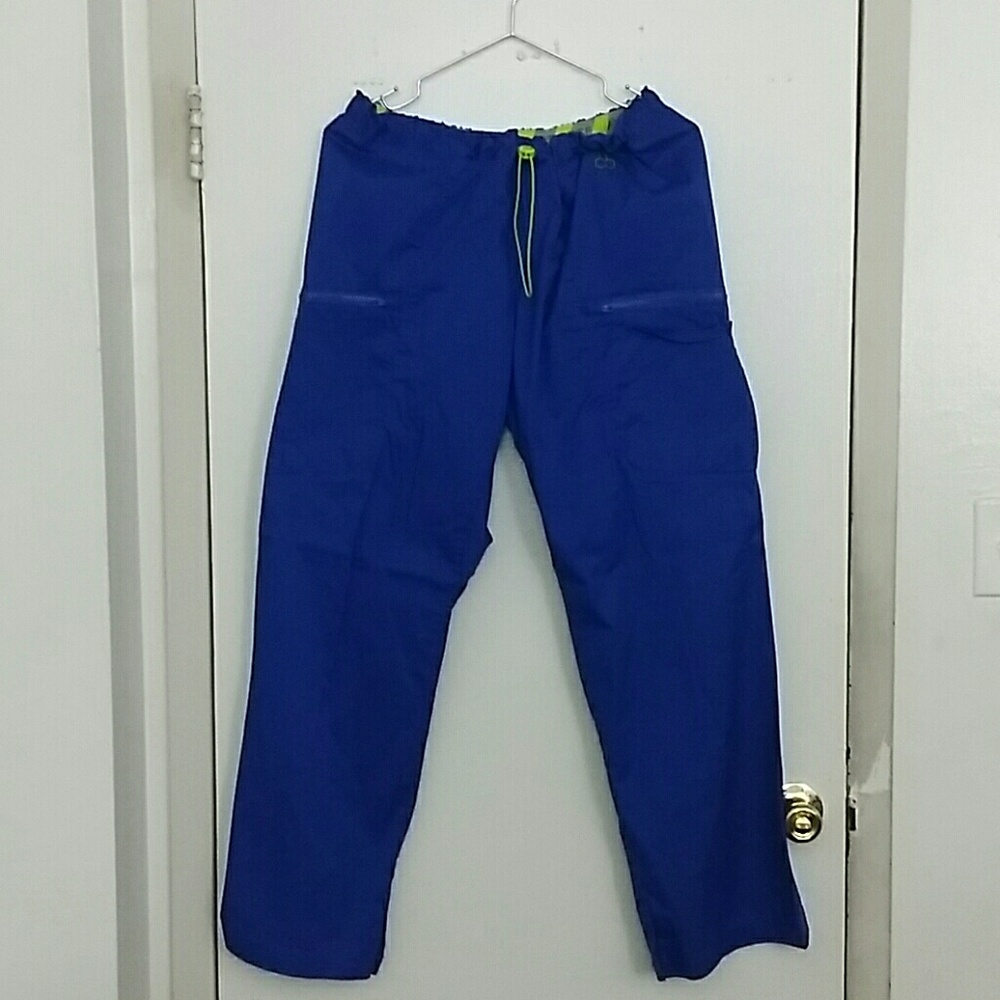 Three Piece Scrub Suit - Picture 3 of 7