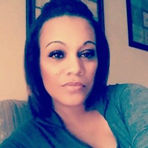 Meet your Posher, Nadine