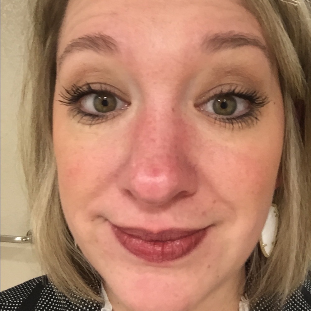 Meet your Posher, Cassie