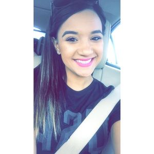 Meet your Posher, Mandy