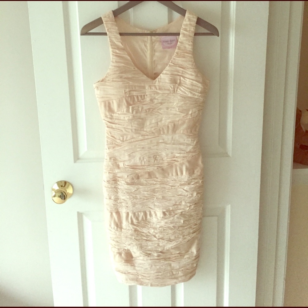 Romeo and Juliet Couture Ivory Crepe Dress Size S