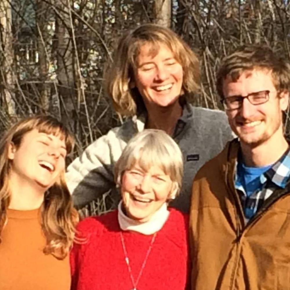 Meet your Posher, Luana