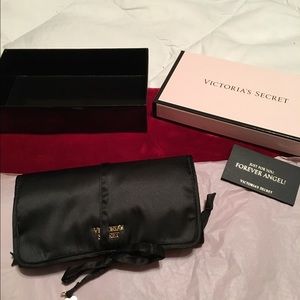 Victoria Secret black travel jewelry holder