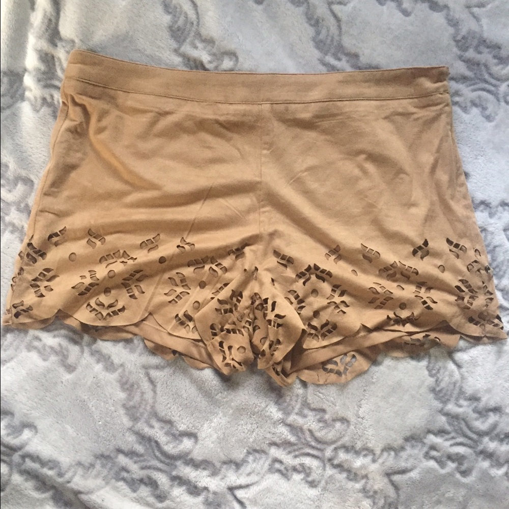 Velvet  Pattern Shorts
