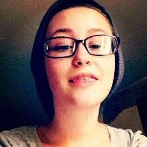 Meet your Posher, Isabelle