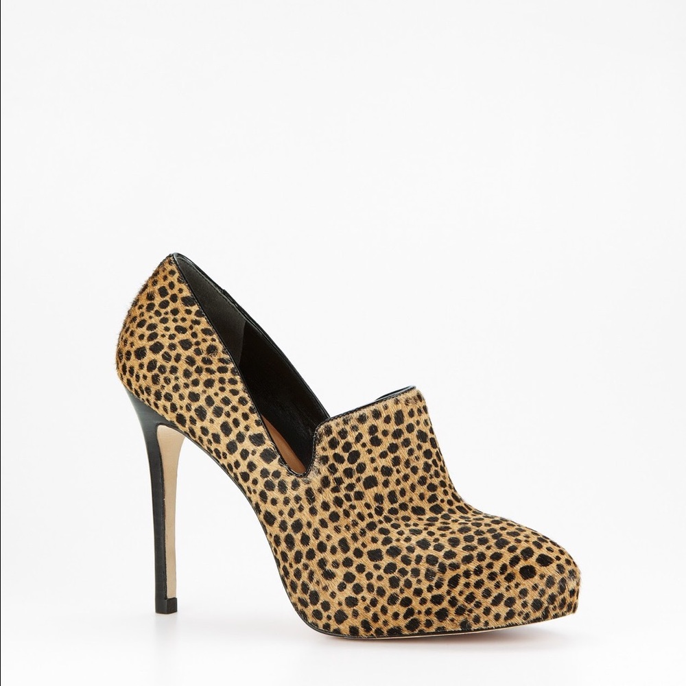 ANN TAYLOR Leandra Haircalf Platform "Shootie" 7.5