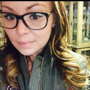 Meet your Posher, Sacha