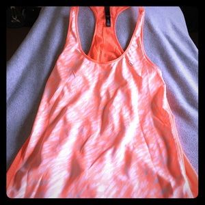 Workout tank top Size L