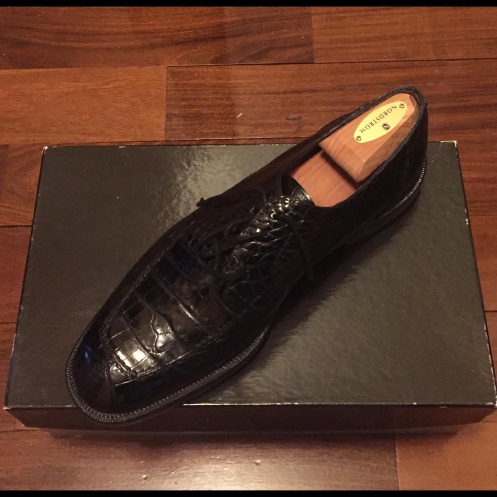 Mezlan "Platinum" alligator shoes