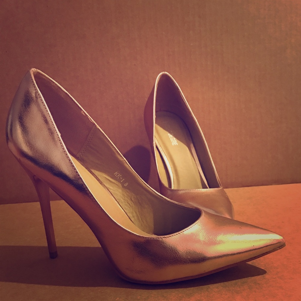 Rose Gold Pumps