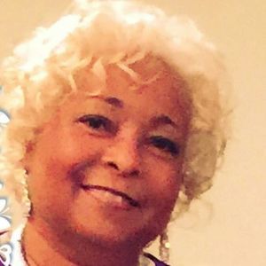 Meet your Posher, Vivian