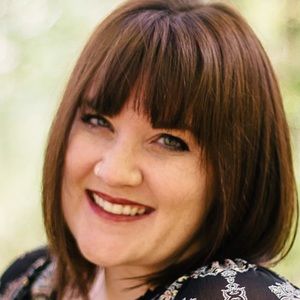 Meet your Posher, Leila