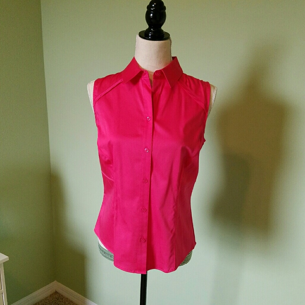 New with TAGS! Antonio Melani Button Down