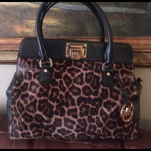 Leopard MK bag 🌺 FINAL SALE