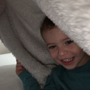 Meet your Posher, Casey