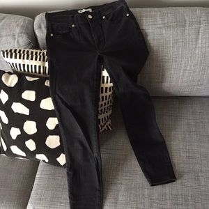 Madewell 9" High Rise Skinny Jeans in Lunar