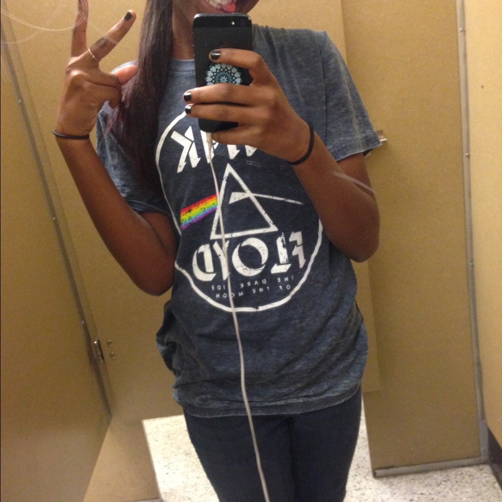 Meet your Posher, Ava