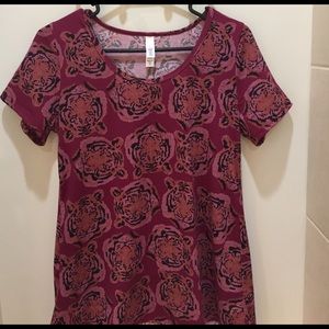 Lularoe Classic Tee tigers